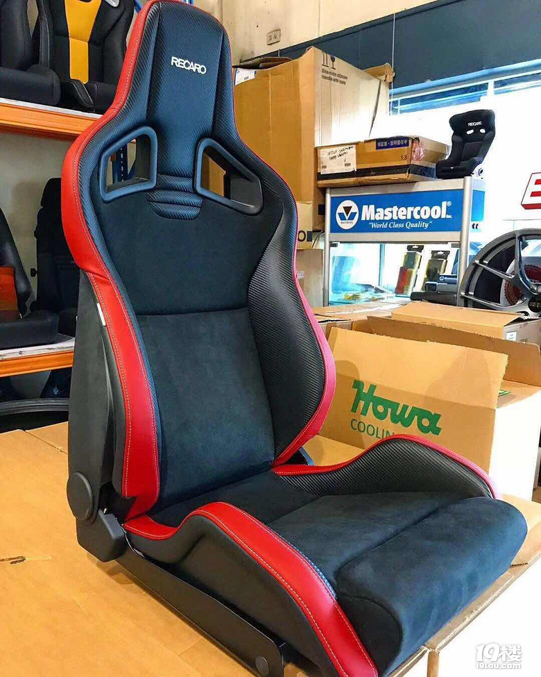 RECARO sportster  limied300  Ї؄e