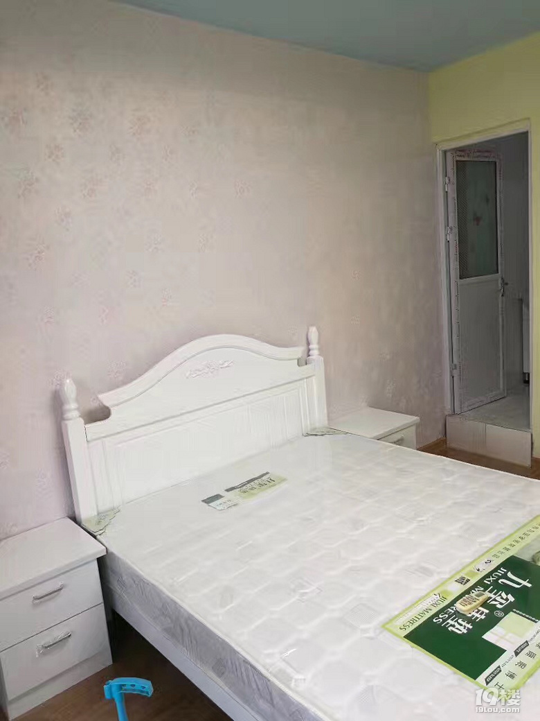 文二路莫干山路口 带阳台次卧 独卫主卧 真实照