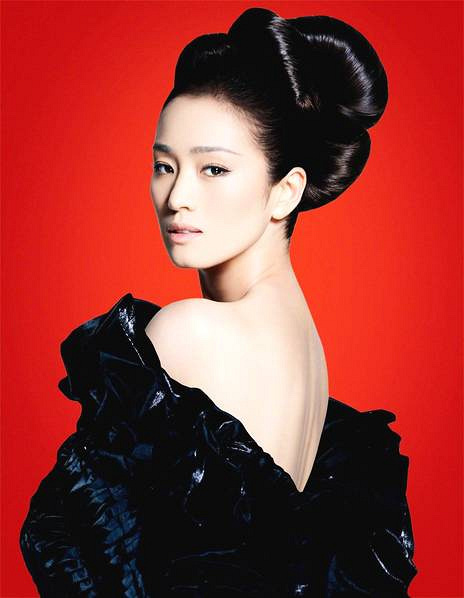 巩俐最经典杂志照,极具东方美的气场女王!