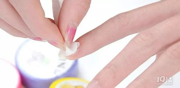 省钱小妙招 --- 过期的化妆品不能用了又不舍得