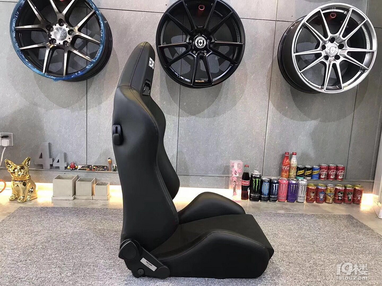  RECARO SR-5 \