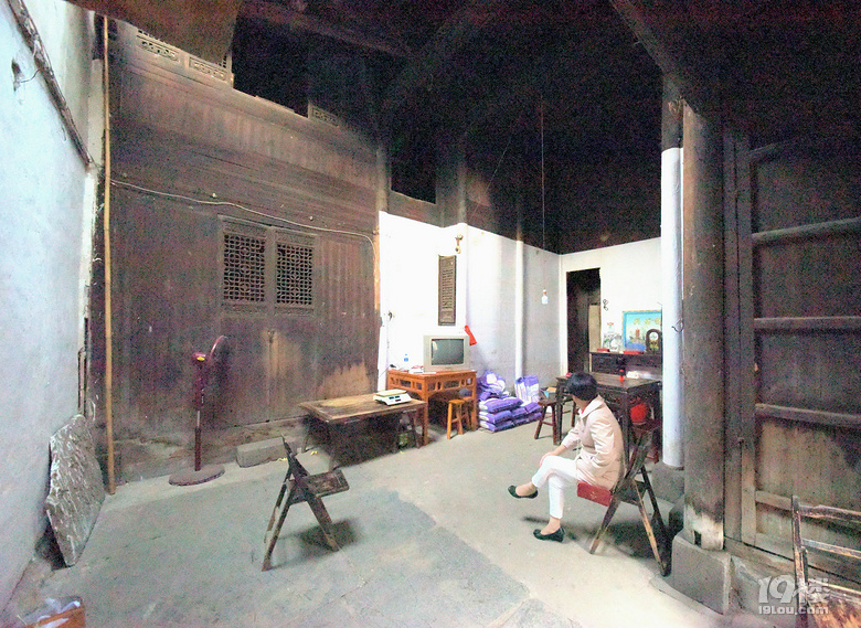 ֮ɫ3-(zhn)c1