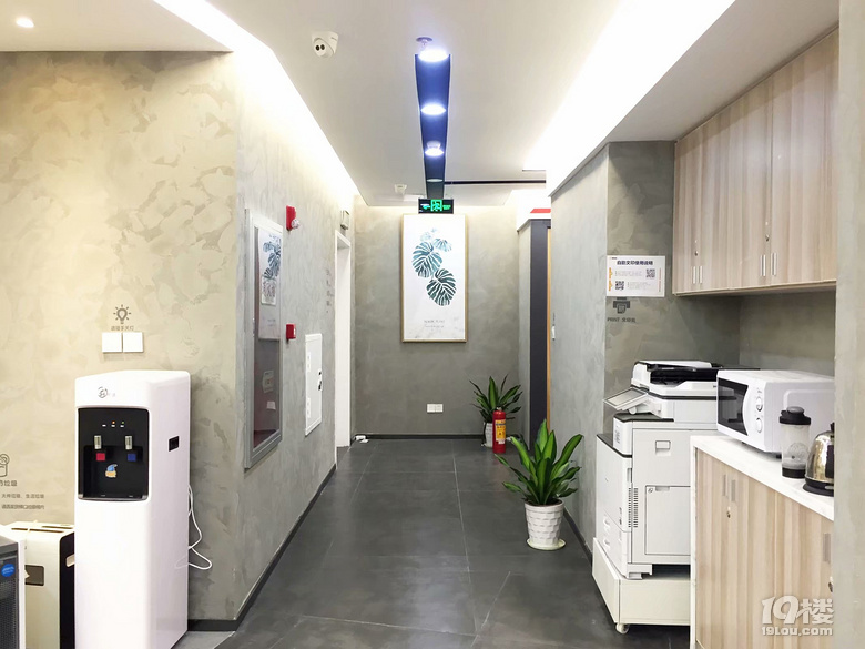 杭州中小型办公室出租,包杂费,可做主播网络直