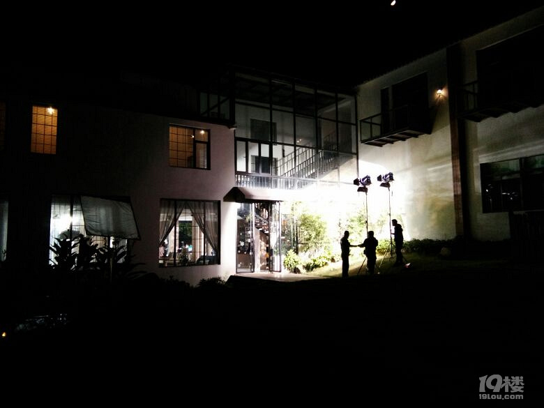 用闷闷不乐造句造句_六彩造句用只有才造句_用热火朝天造句