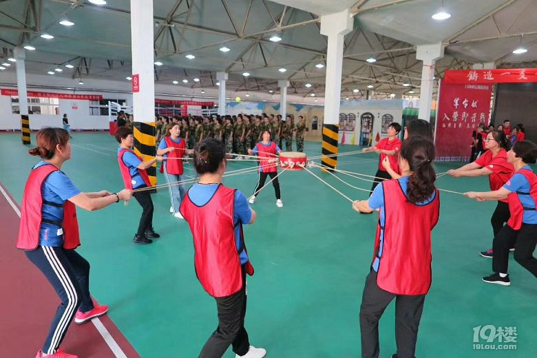 杭州萧山室内团建活动 拓展培训基地 住宿军事