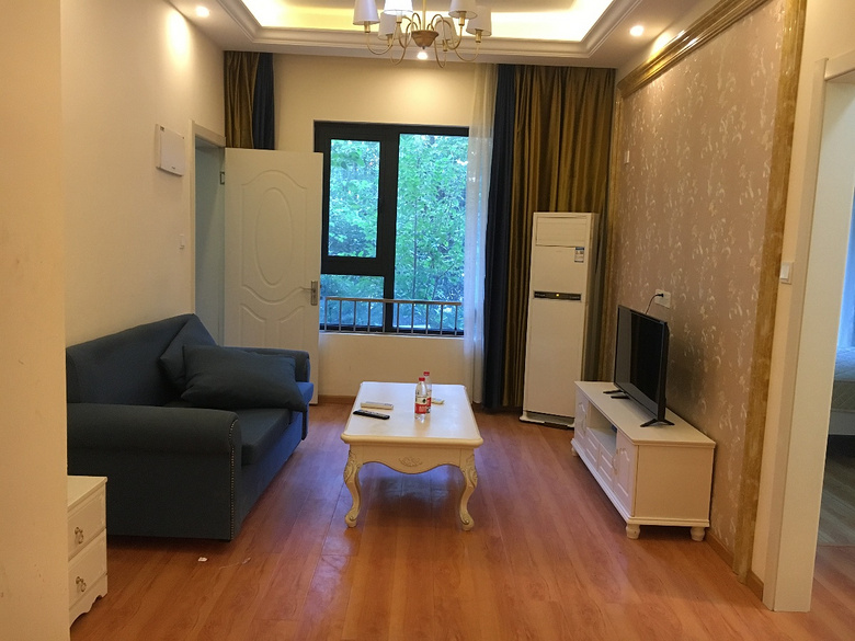 拱墅区商品房三室两厅两卫出租 面积大都有阳