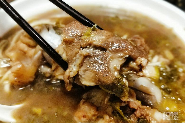 好吃的富陽骨頭面