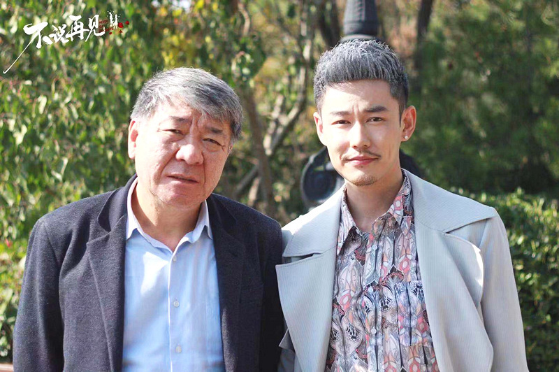 宣言《为青春点赞》迎收官 新作《不说再见》杀青