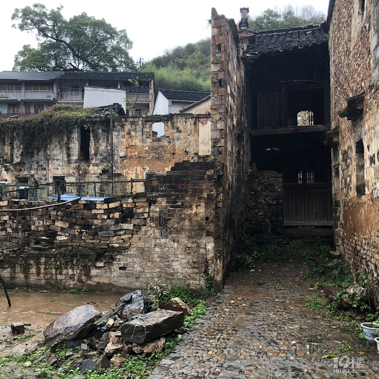 與您同行，浦江賞風(fēng)景、逛民居、泡溫泉二日團建活動