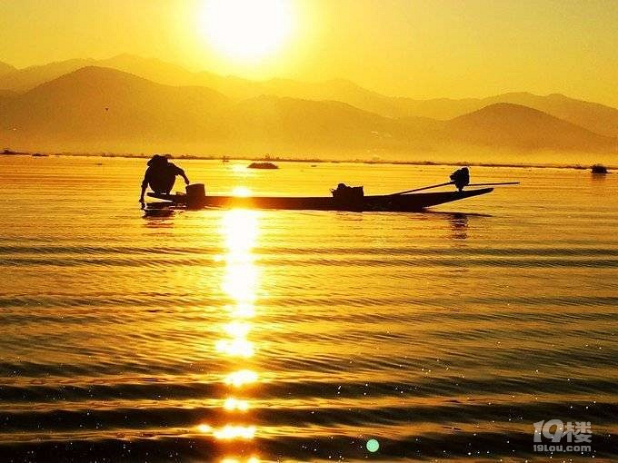 缅甸小勐拉维加斯自由行《邂逅相遇,在你华丽