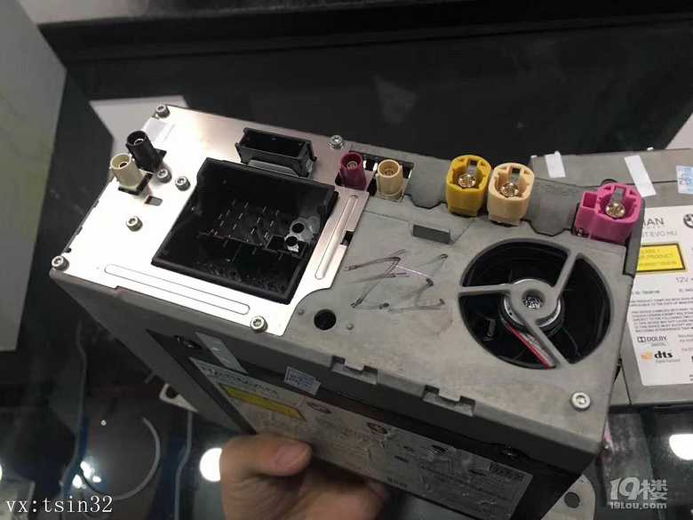 ϺRbevoC(j)Qcarplay