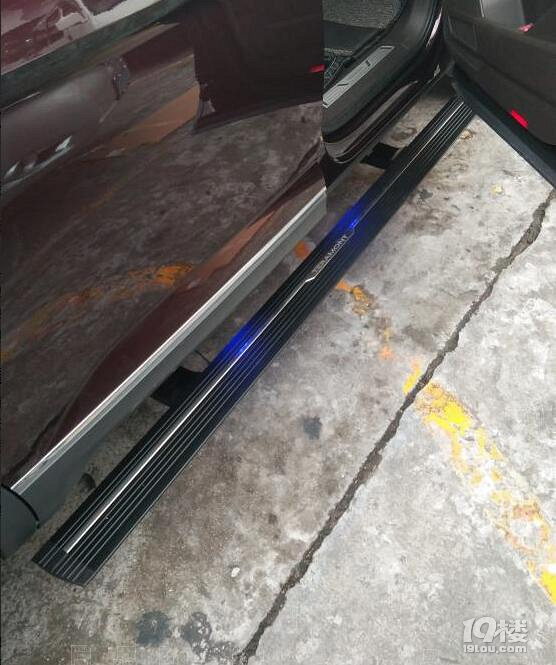 途銳電動(dòng)踏板，途銳安裝帶燈電動(dòng)踏板上下車更方便