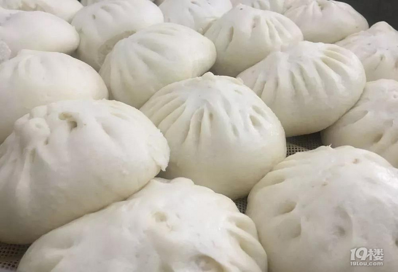 2018.12.10常熟“人氣”拖爐餅的背后，竟是這家五星級酒店！