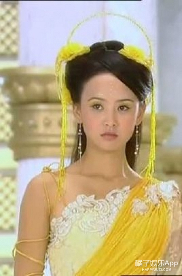 还记得《欢天喜地七仙女》里的三公主吗?她现在长这样
