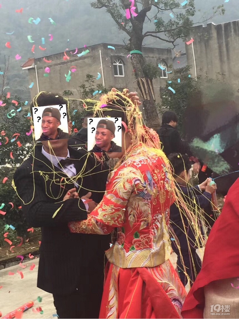 朋友去做了伴娘，這就很過(guò)分了吧！