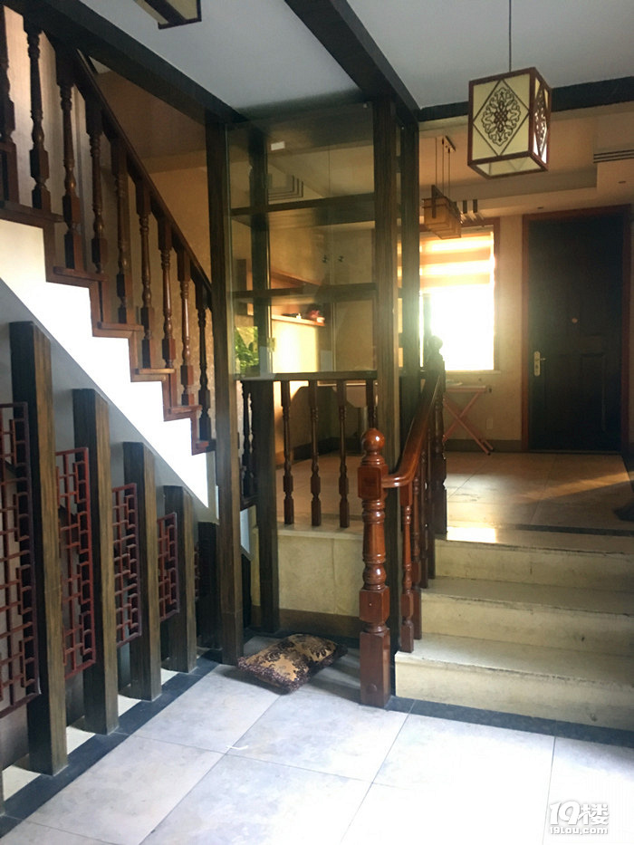★工作室装修别墅300平精出租未来科技城!环六别墅南图片