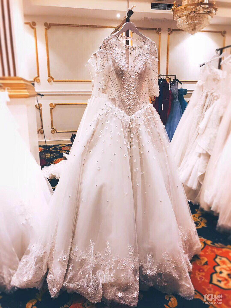样衣特卖活动回顾|来看看引起全场轰动的婚纱