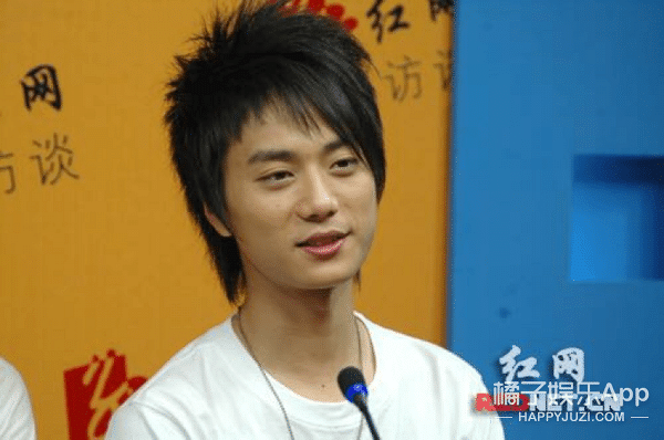 还记得07届快男陆虎吗?他还演唱了《延禧攻略》主题曲!