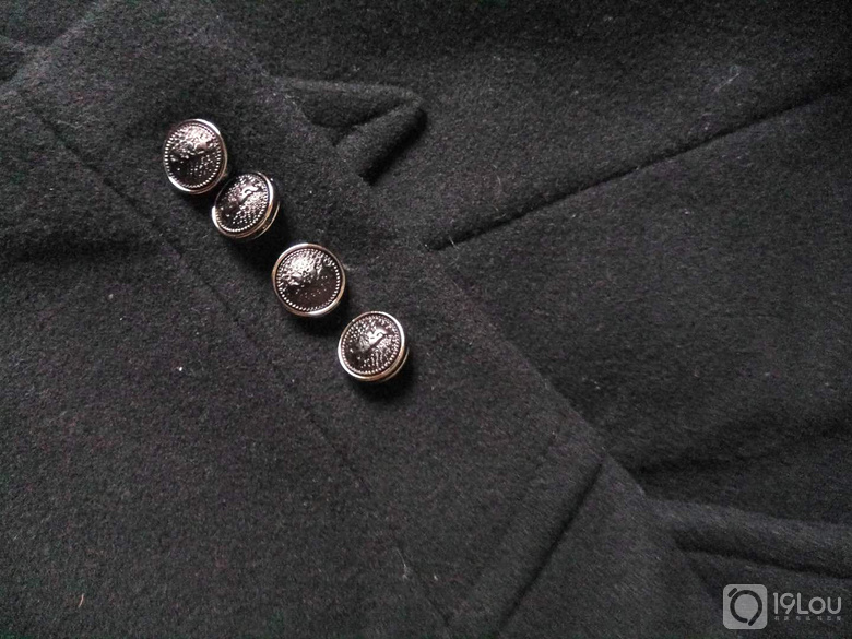 满速呢子休闲服