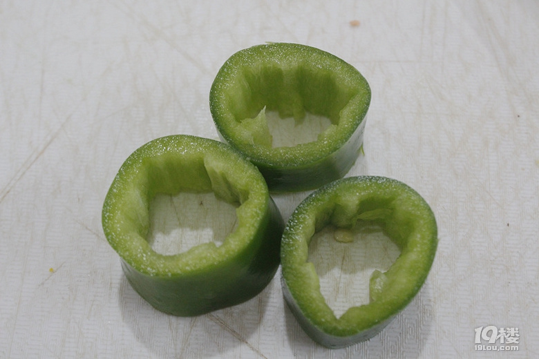 周末野餐帶上香辣可口的烤火腿腸，一分鐘就被搶光