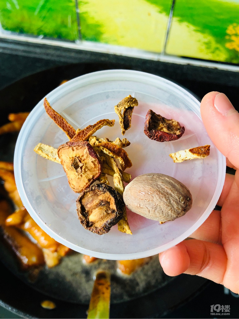 鹵豬蹄鹵鳳爪大集合啦