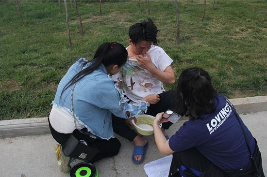 90后帅小伙幽默搞笑短视频获网友高度好评