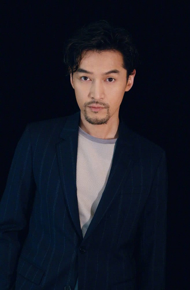 神仙组合!吴京新电影定档,不仅章子怡胡歌加盟