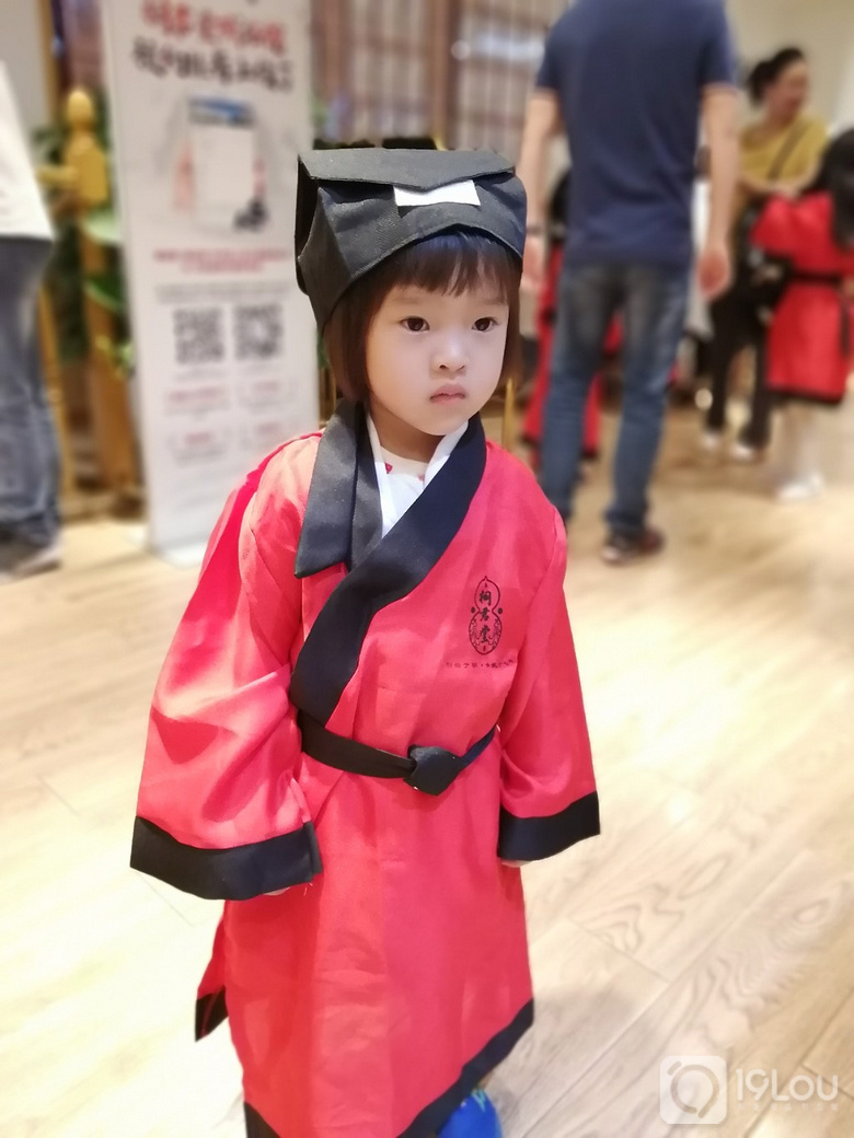 硿@̫