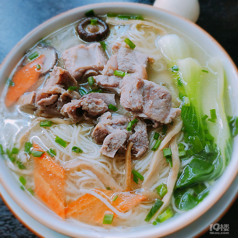 這家面館還真來對了！