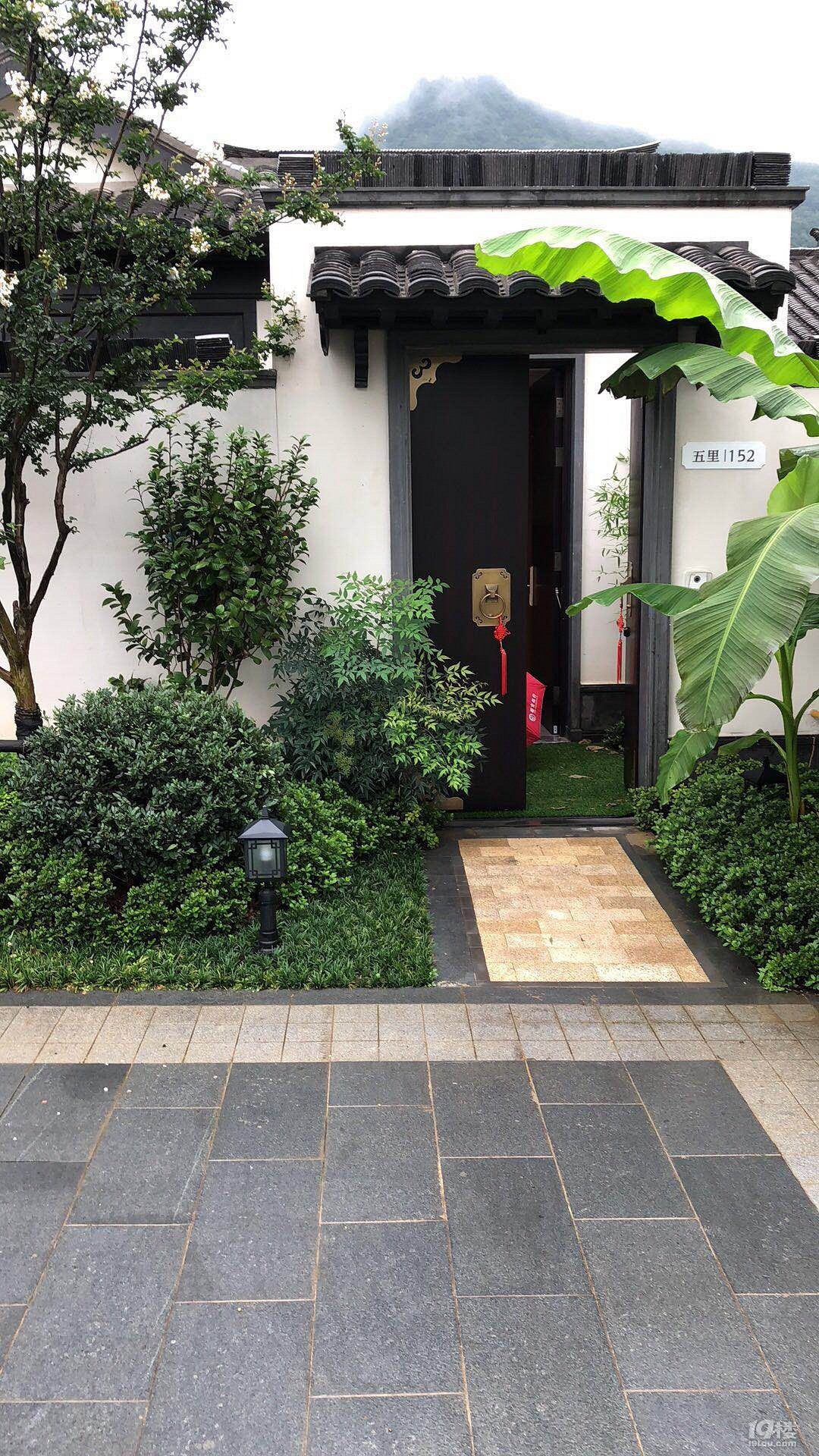 绿城桃李春风四合院