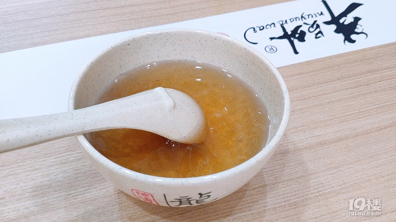 杭州探店：實惠親民的小面館，夏天免費送冰粉！