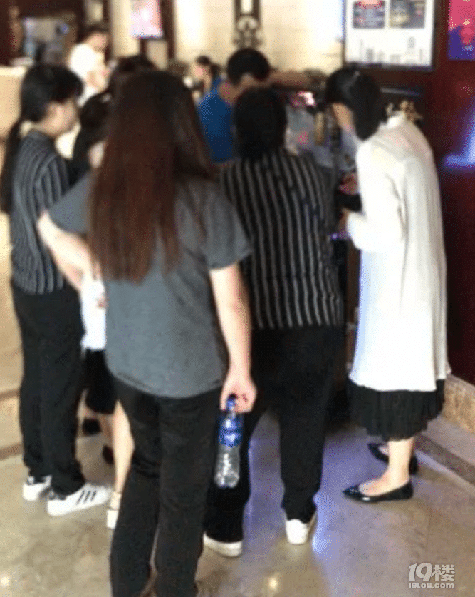 刷臉登記30秒搞定，臨安城區(qū)這三家酒店實(shí)現(xiàn)自助入住~