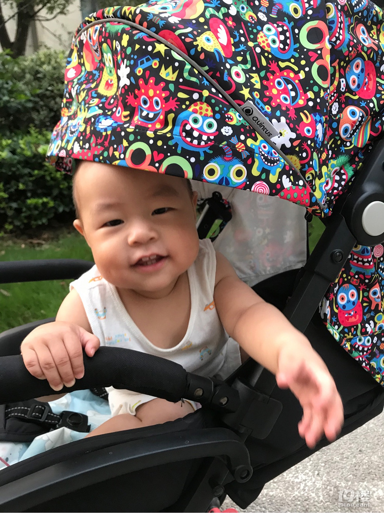 你們散步，我“健身”～