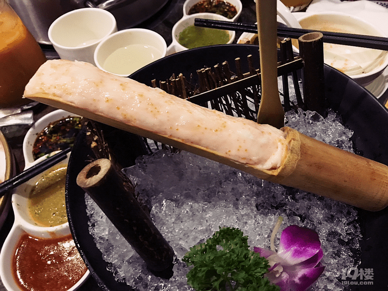 【探店】酸爽開(kāi)胃的泰式冬陰功湯火鍋，意外的好吃！