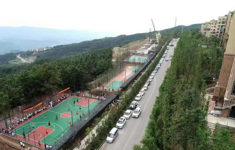 仙女山博象咏山水.避暑房新地标