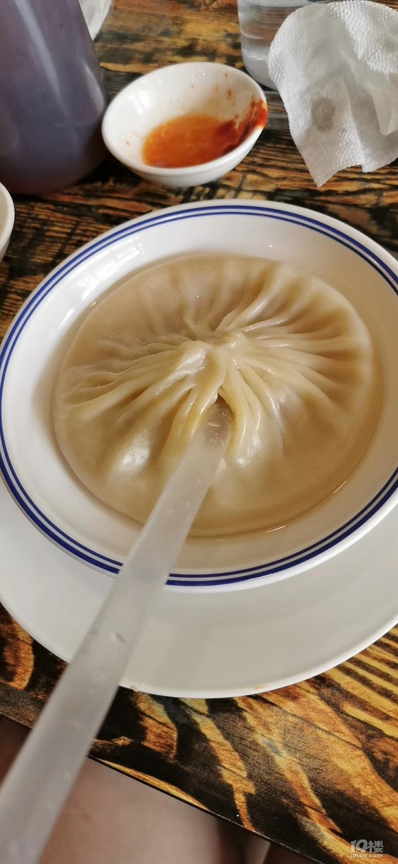 【吃蟹好地方】+黃蟹灌湯包