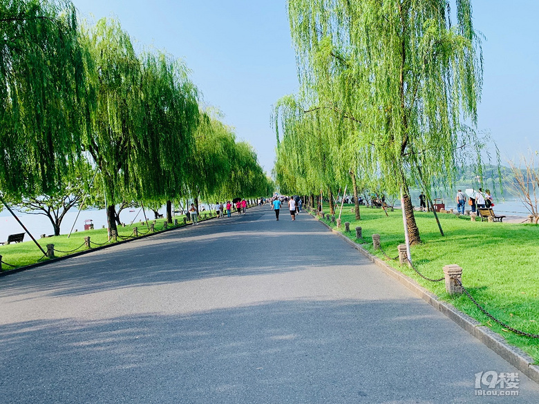 【秋游跡】漫步上香古道、法喜寺吃齋飯