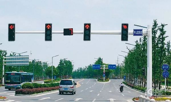 這些駕駛陋習(xí)，你占了幾個(gè)？