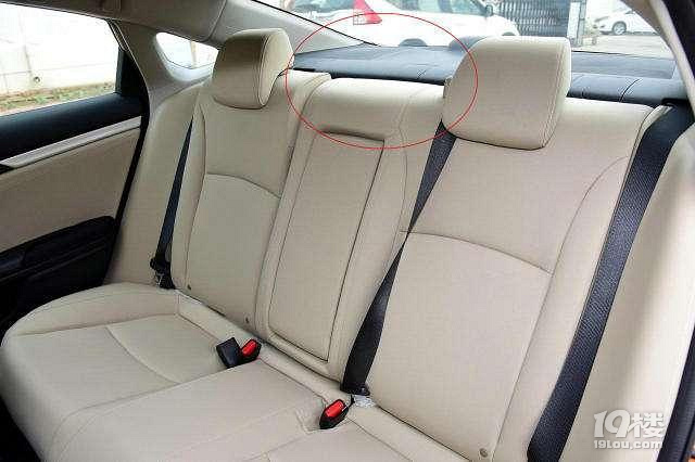 汽車前后座，哪個座更安全？很多人都坐錯位子了