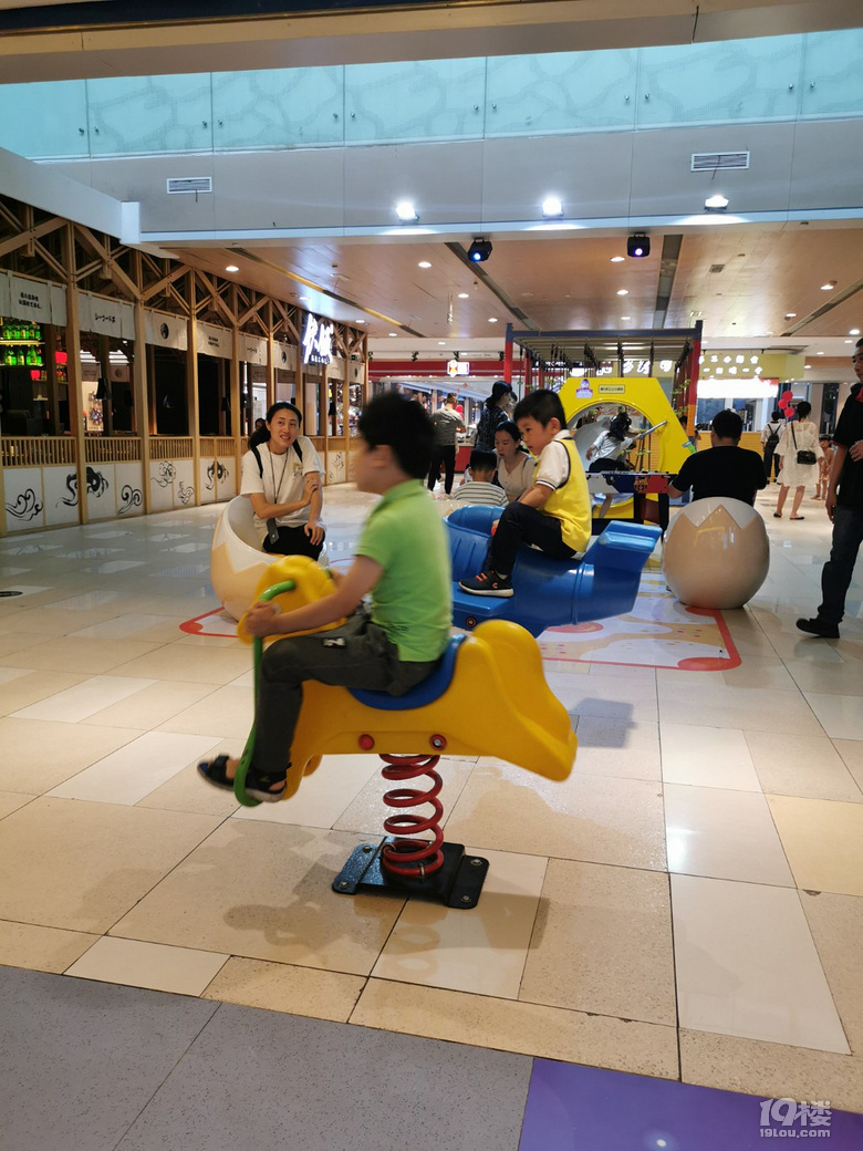 【帶娃打卡】兒童公園人超級少空氣也不錯，不用排隊