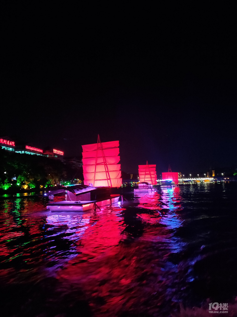如詩漓江，如畫梯田---記國慶桂林游