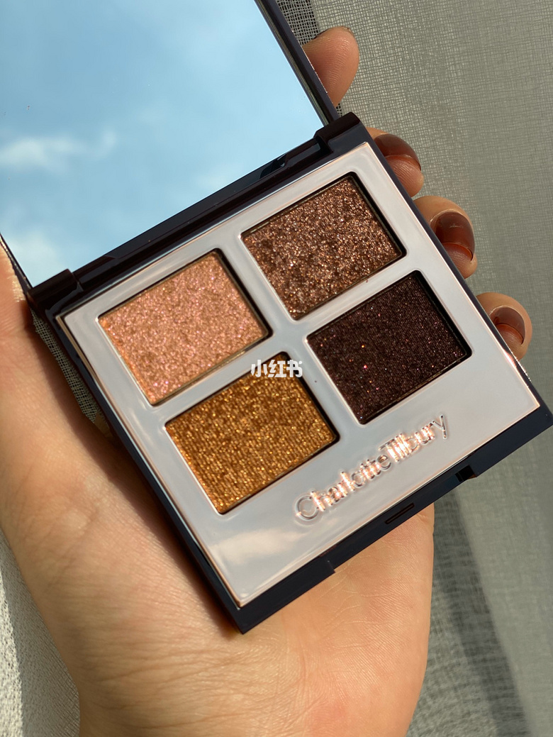 Charlotte Tilbury2019ʥQ޶Celes