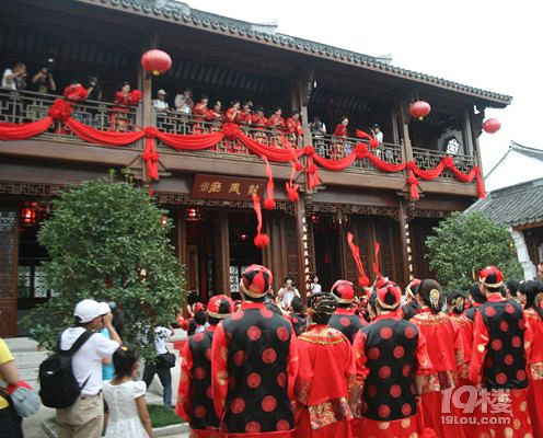 pc蛋蛋网站在线_对不起,没有带着这份福利早点来见您~99元/年乘船游湘湖~