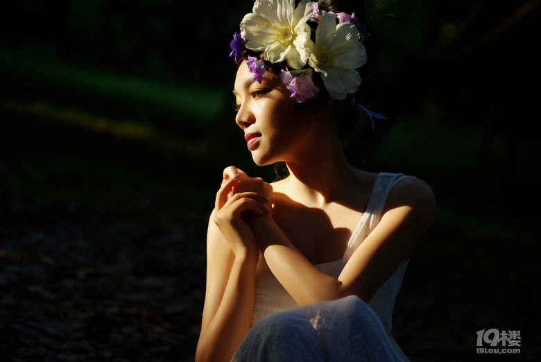 那個(gè)堅(jiān)持追夢(mèng)的女孩，終于在夢(mèng)想的舞臺(tái)綻放