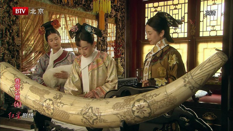 把愛(ài)看的清宮劇“穿”在了身上，絕美！
