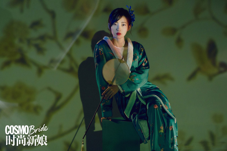 把愛(ài)看的清宮劇“穿”在了身上，絕美！
