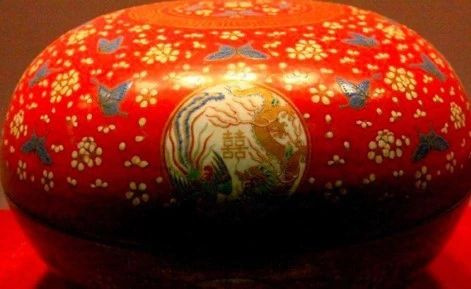 把愛(ài)看的清宮劇“穿”在了身上，絕美！