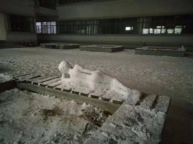 年度最不正經(jīng)雪人大賽，看完給跪了哈哈哈哈哈