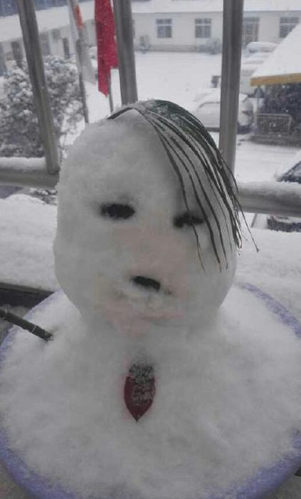 年度最不正經(jīng)雪人大賽，看完給跪了哈哈哈哈哈