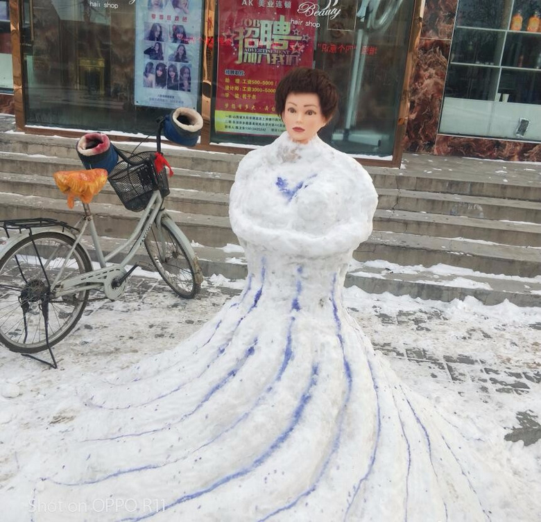 年度最不正經(jīng)雪人大賽，看完給跪了哈哈哈哈哈